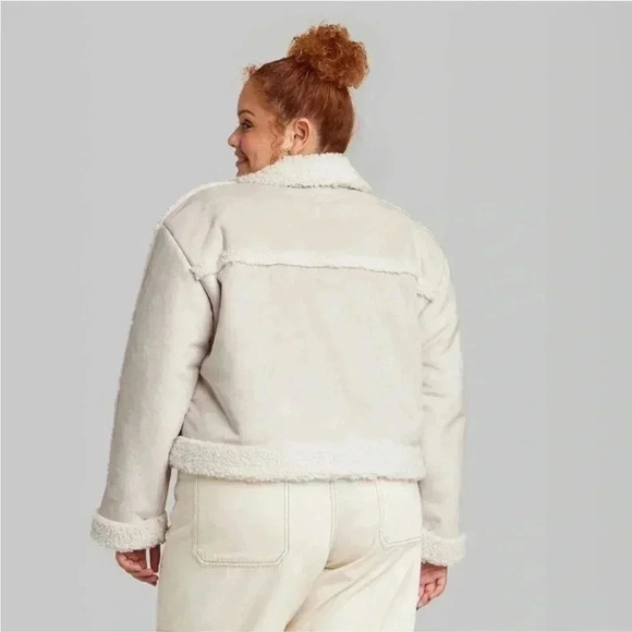 NWT Women's Faux Shearling Jacket - Wild
Fable Off-White XXL - Picture 3 of 4